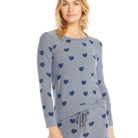 Chaser Blue Hearts Crewneck Long Sleeve Pullover Sweatshirt NWT Size Medium - Picture 5 of 13